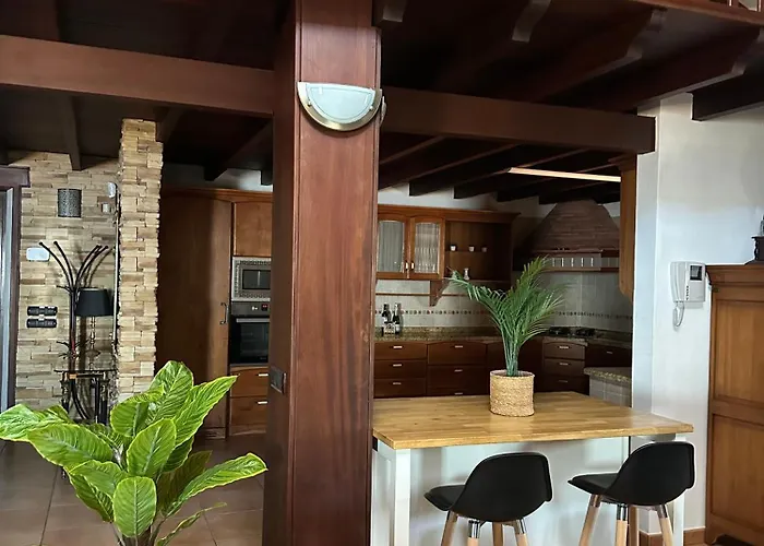 Feriehus Moraditas, Con Piscina Privada