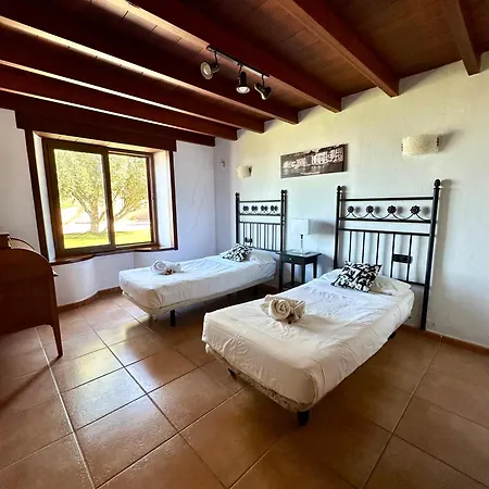 Moraditas, Con Piscina Privada Vakantiehuis