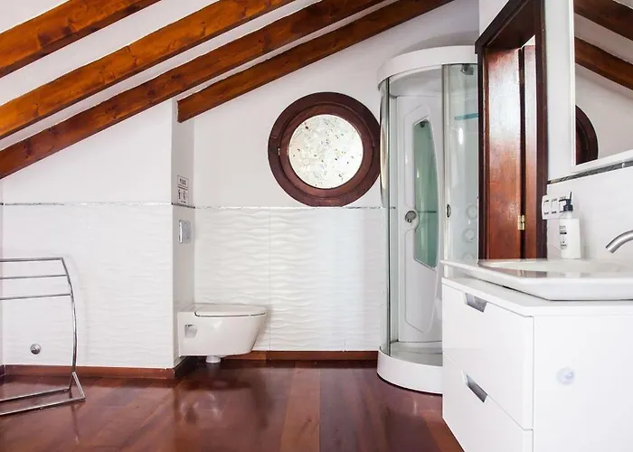 Moraditas, Con Piscina Privada Будинок відпочинку Адехе